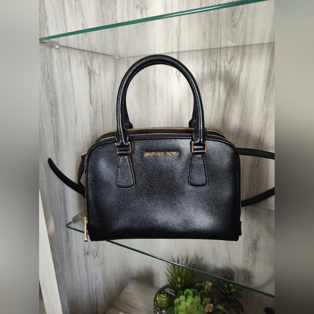 Michael Kors Reese Carryall Medium Black Leather Satchel Shoulder Bag